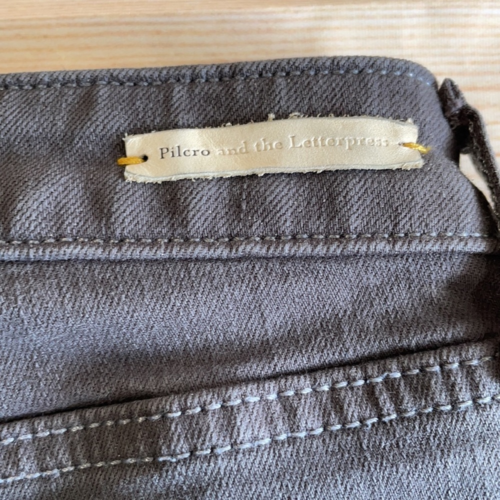 Pilcro Grey Shorts - Picture 8 of 9